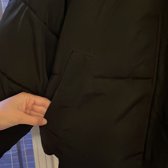 Cropped and hooded Zara puffer coat - Picture 6 of 9